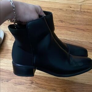Elegant Black Ankle Boots